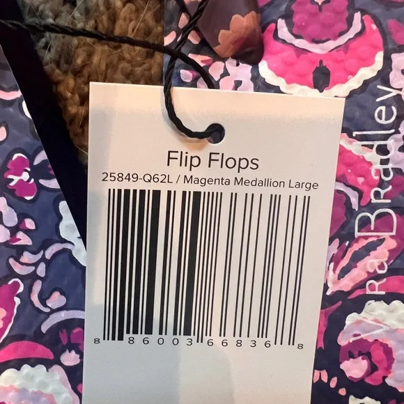 Vera Bradley Flip Flops - Picture 4 of 5